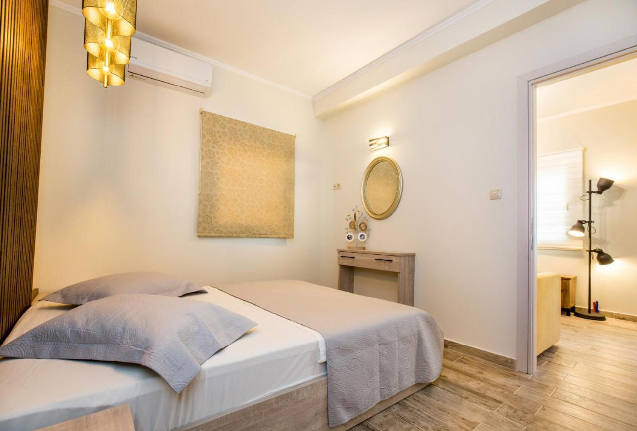 Villa 4 You Iliopetra Szkála Szotírosz Kültér fotó