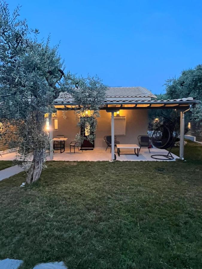 Villa 4 You Iliopetra Szkála Szotírosz Kültér fotó
